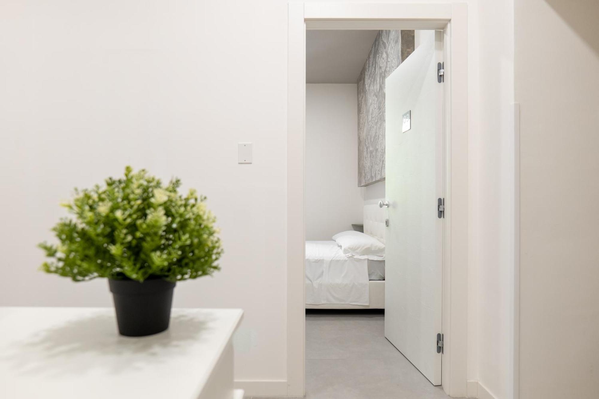 Relais Palazzo Nizza - Luxotel & Apartotel Salerno Exteriör bild